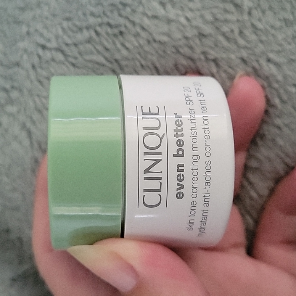 NWOT CLINIQUE Even better